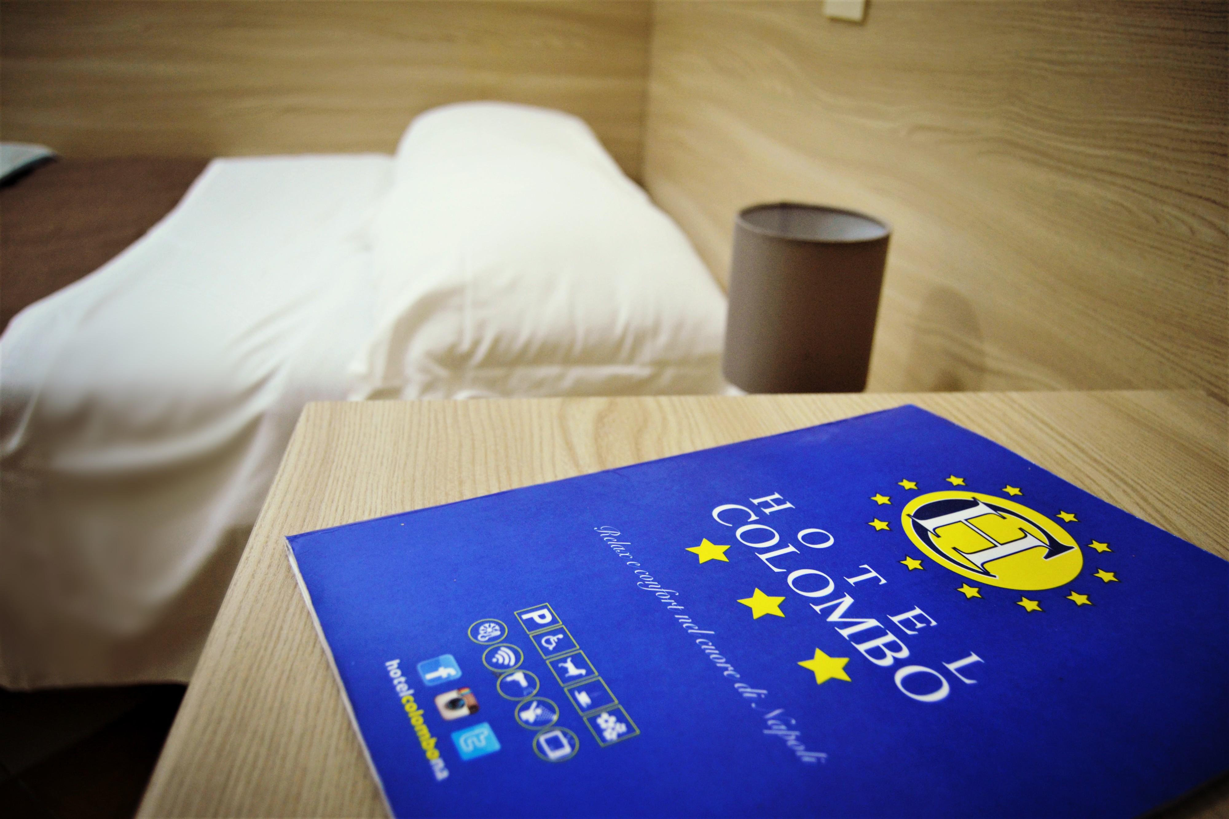 נאפולי Hotel Colombo מראה חיצוני תמונה