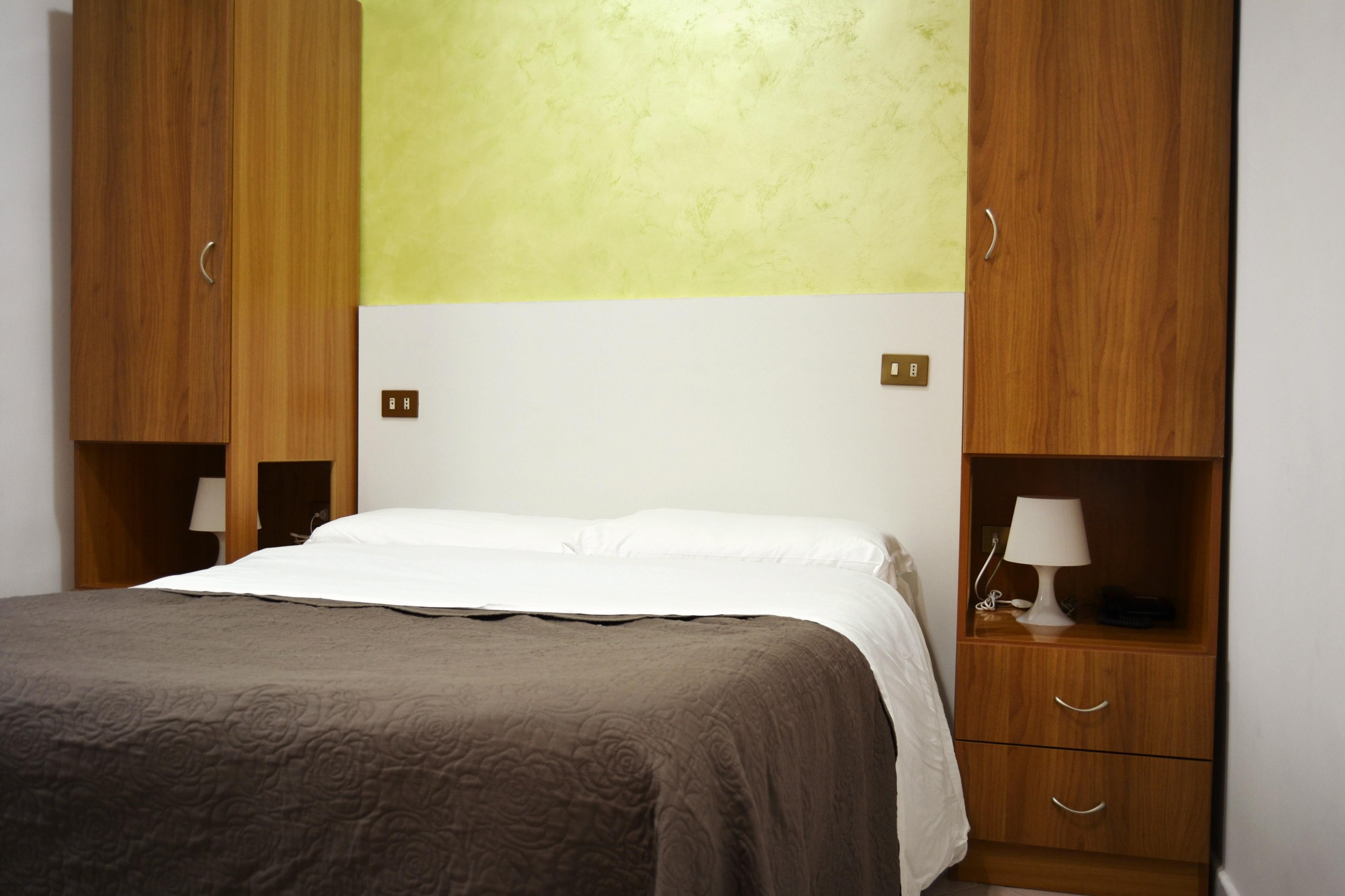 נאפולי Hotel Colombo מראה חיצוני תמונה