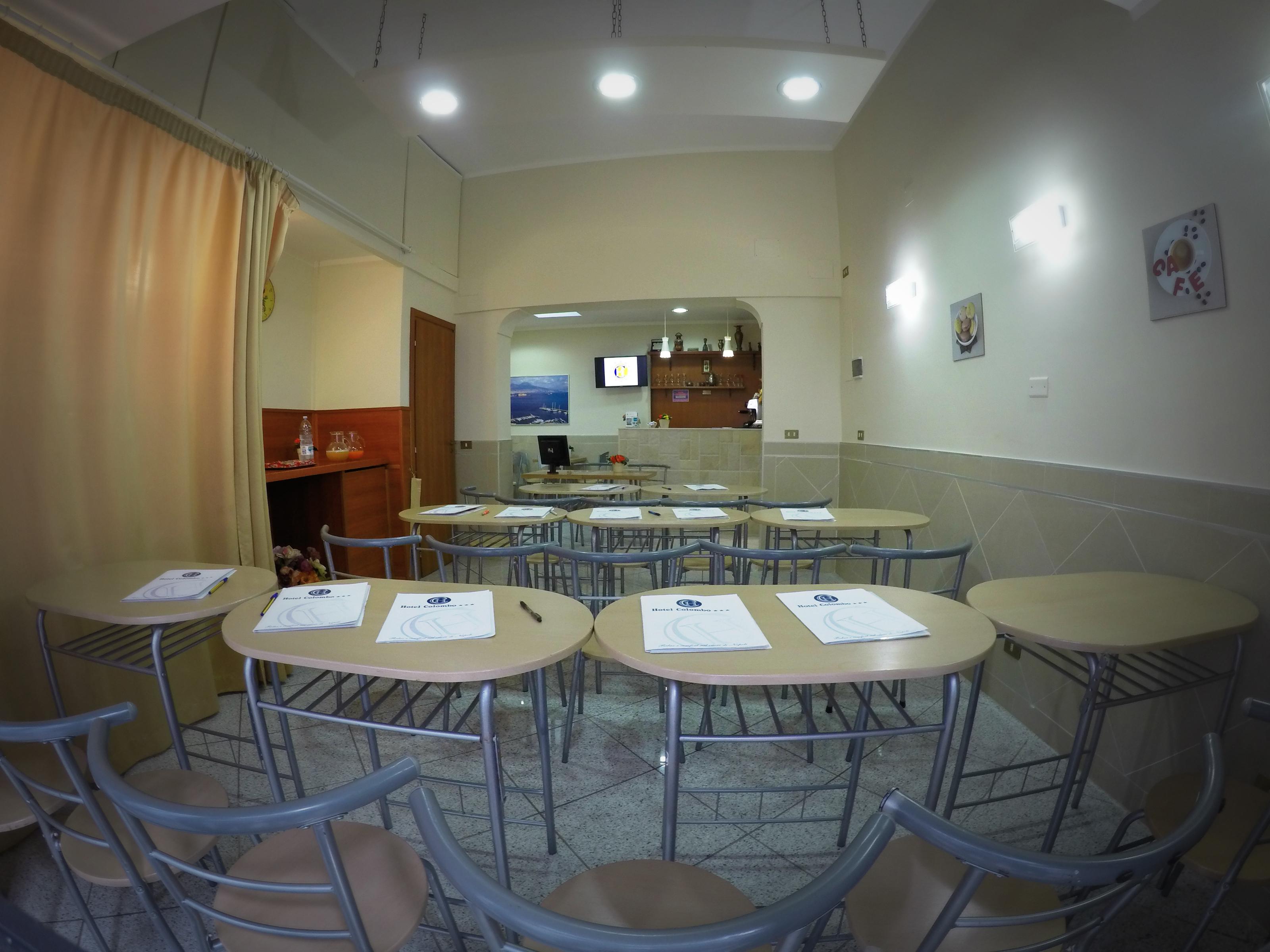 נאפולי Hotel Colombo מראה חיצוני תמונה